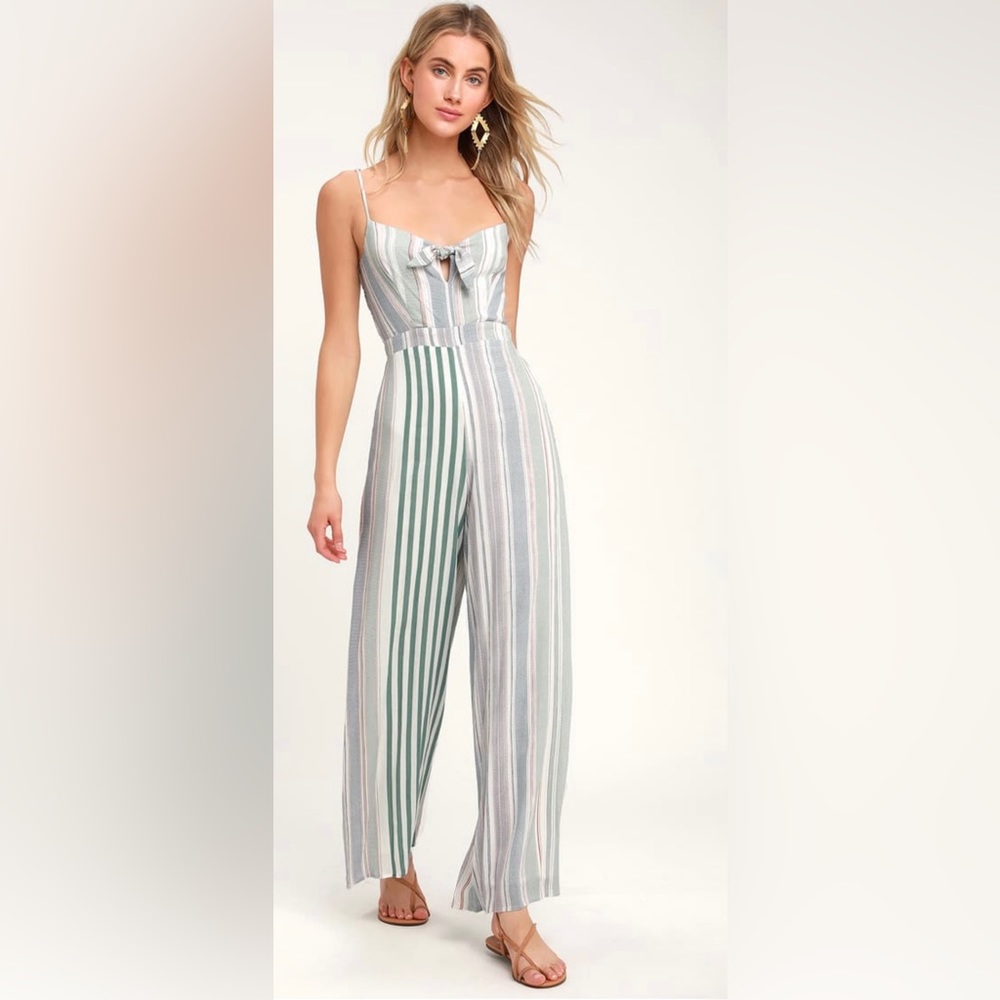 Lulu’s | Promise Sage Green Striped Knotted Front Jumpsuit | M